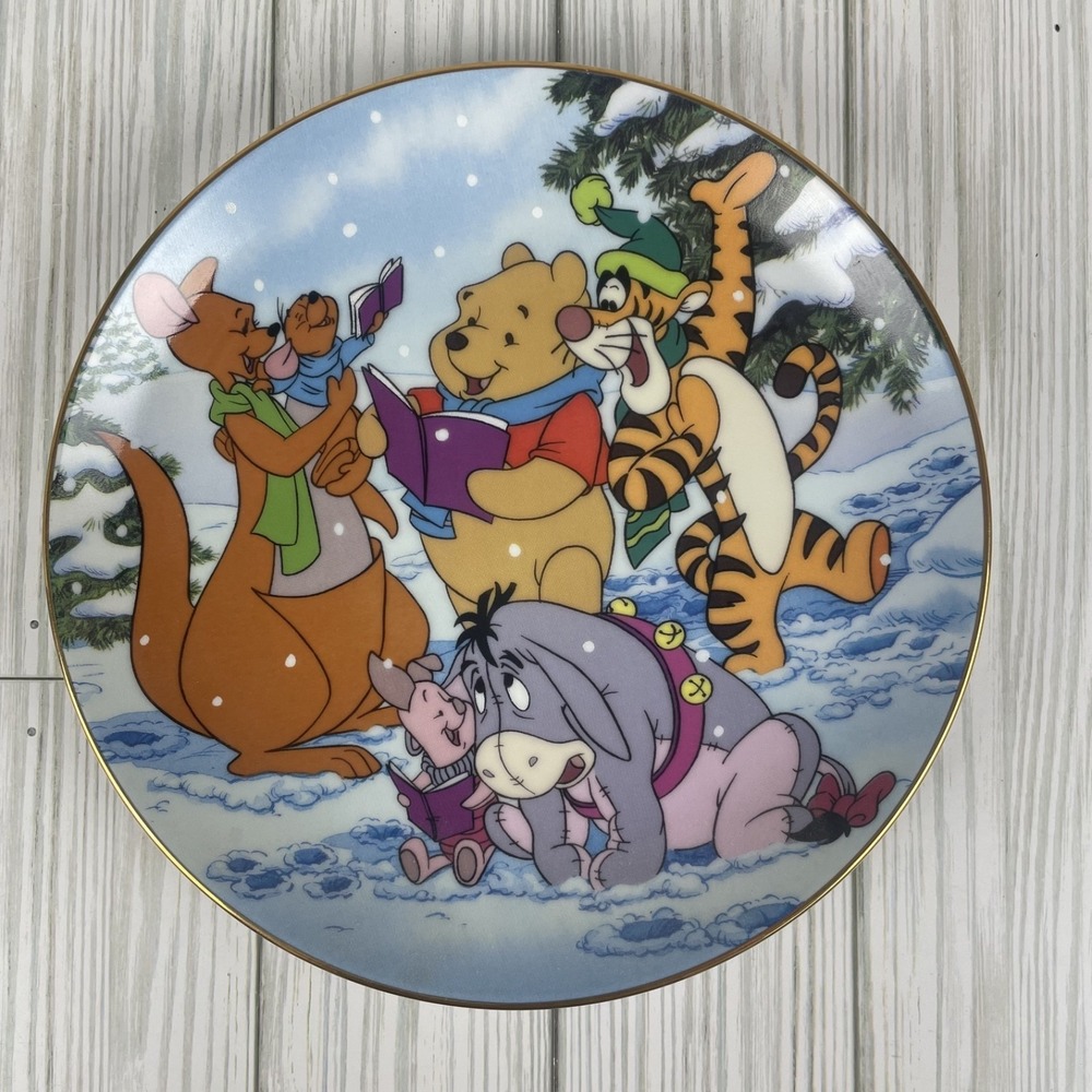 Disney 100 Acre Wood Winnie The Pooh A Singing Sort Of Holiday Plate BRADFORD EX